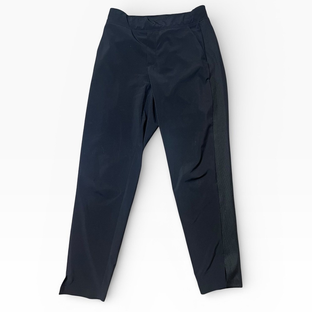 Athleta Brooklyn Ankle Pant Black Tapered Travel Featherweight Pants Size 2 Work